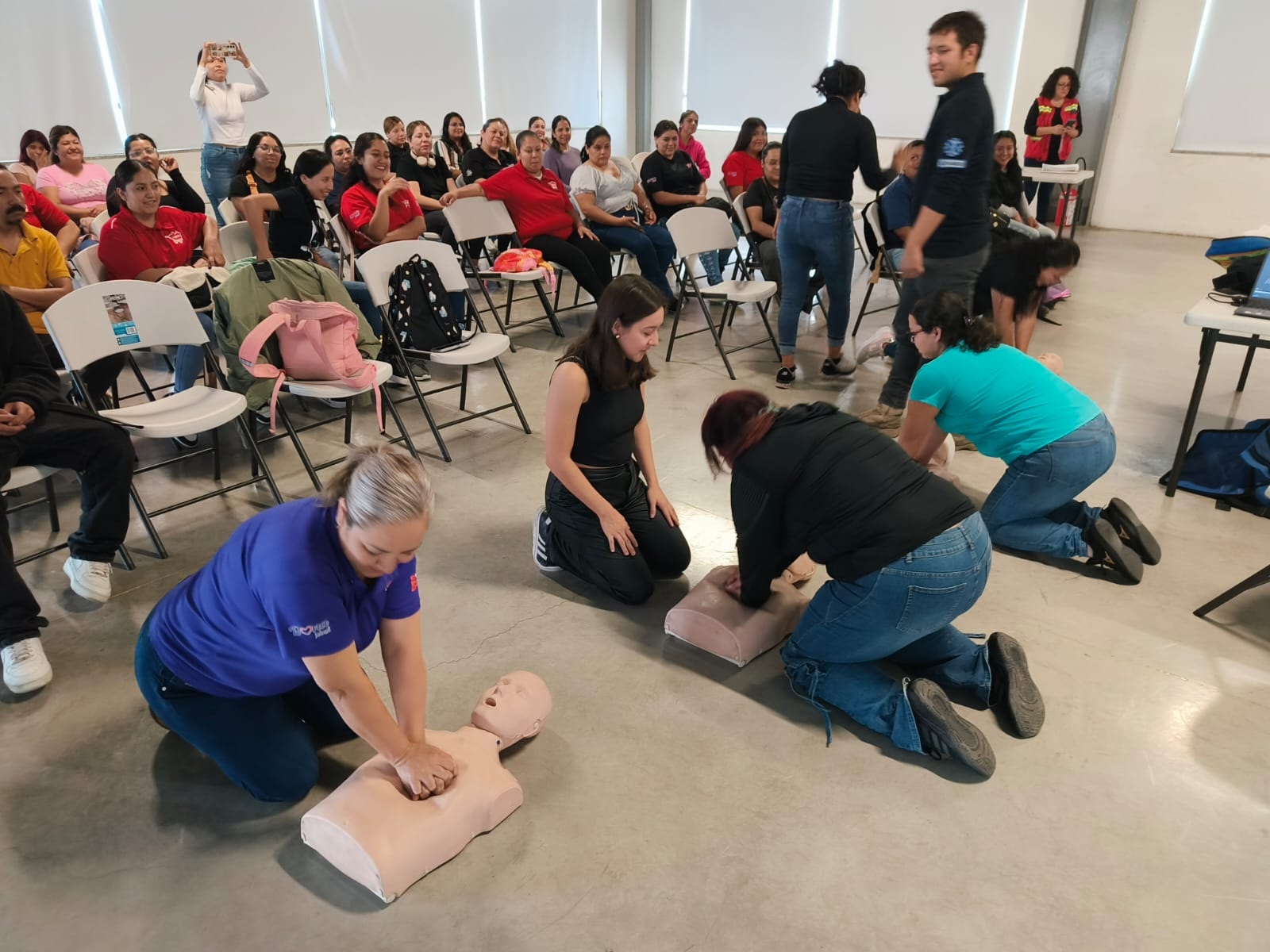 Capacitaciones y brigadas de Protección Civil